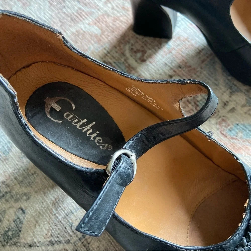 Earthies Black Leather Mary Jane Heels Dark Academia Size 7 Whimsigoth - Picture 7 of 14